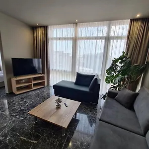 Daire Ladadika 5th Floor, Selanik